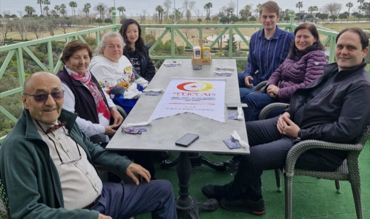 TUÇİAD Ankara Çince Hocamız HUA (Damla) Antalya’da derneğimizi ziyarete geldi.